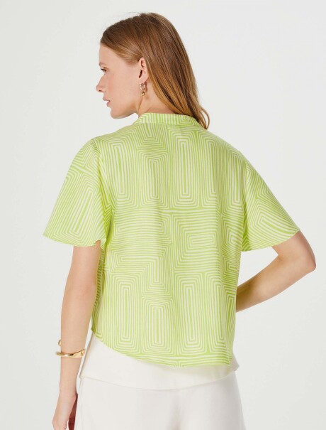 BLUSA ESTAMPADA VERDE