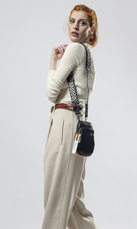 PHONE BAG BUGA NEGRO