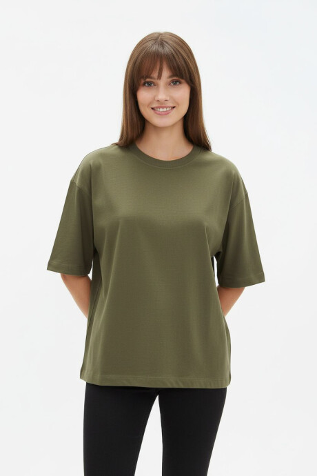Remera Solisa Verde Oliva