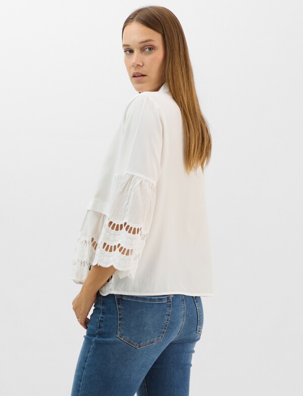 Camisa Con Mangas De Bordado Suizo BLANCO