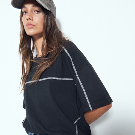 REMERA LIQUIDÁMBAR Negro