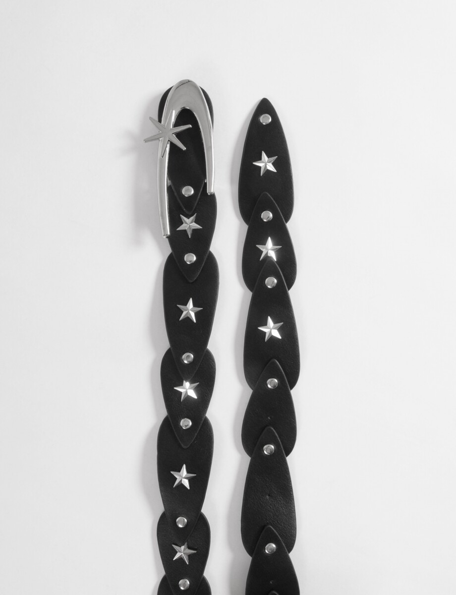 Cinturón estrella y hebilla - negro 