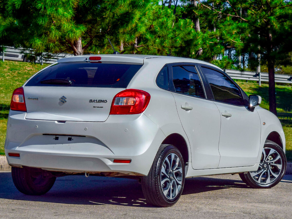 Suzuki Baleno GL 1.4 Extra Full | Permuta / Financia Suzuki Baleno GL 1.4 Extra Full | Permuta / Financia