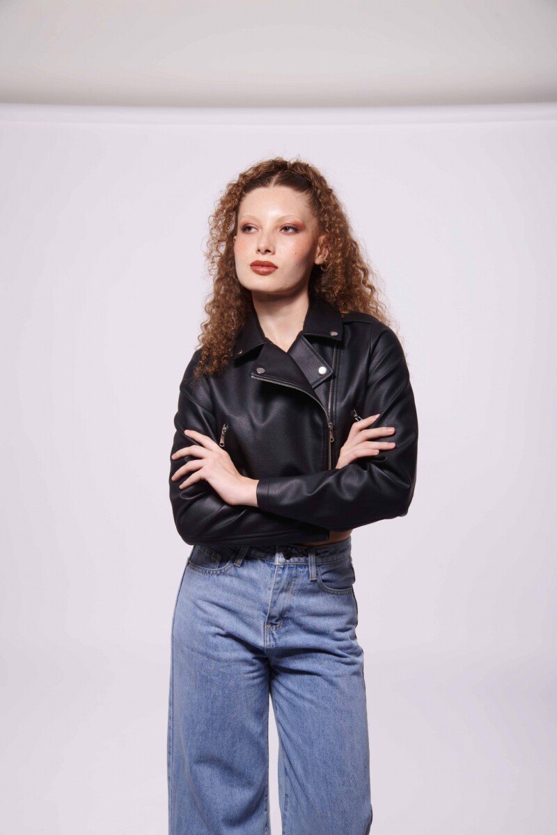 CAMPERA CUERINA DANIRA CAMPERA CUERINA DANIRA