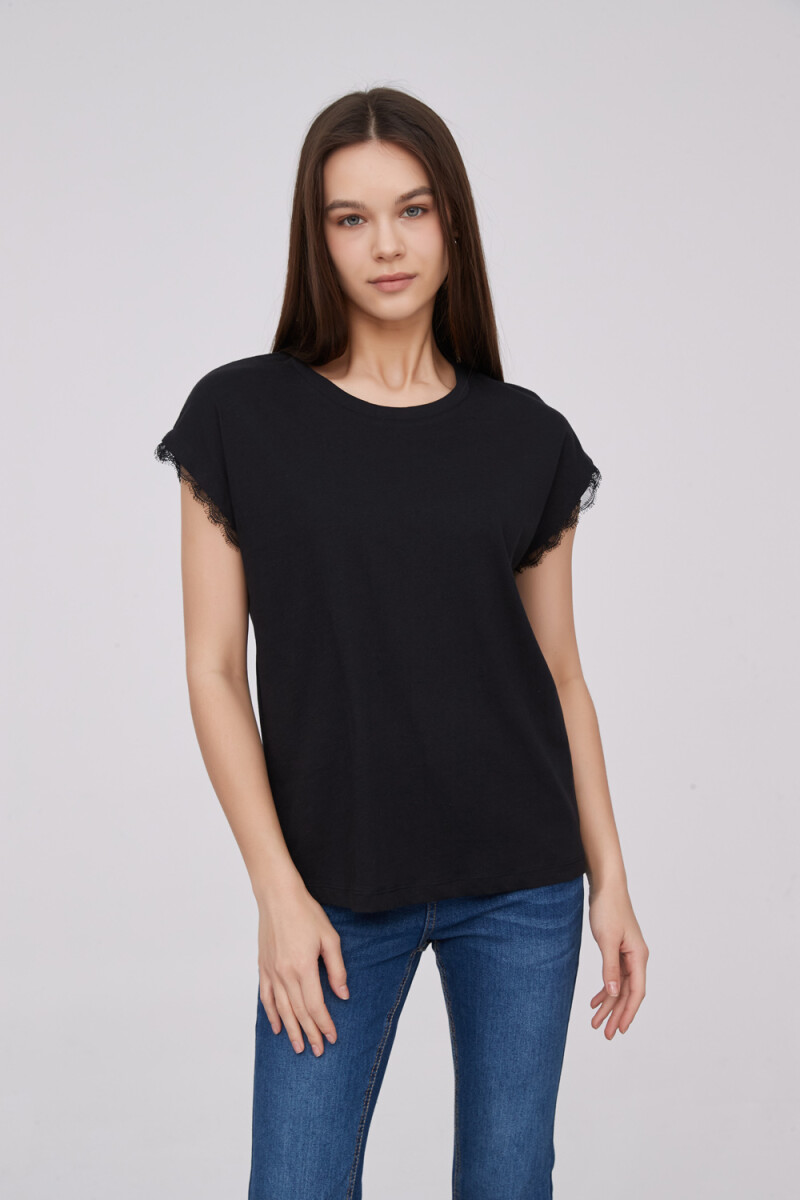 Remera Ashay - Negro 