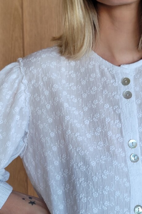 Camisa Melón Broderie flor