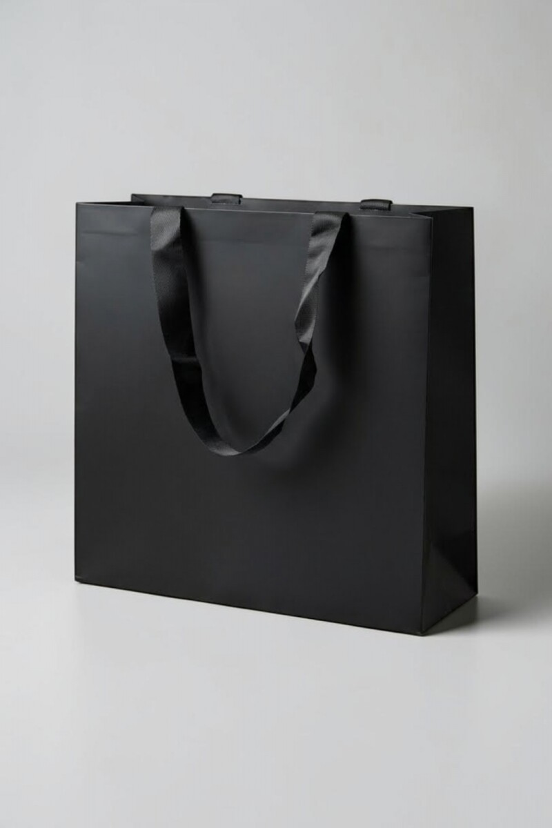 Bolsa cartulina 32x32x11cm - NEGRO 