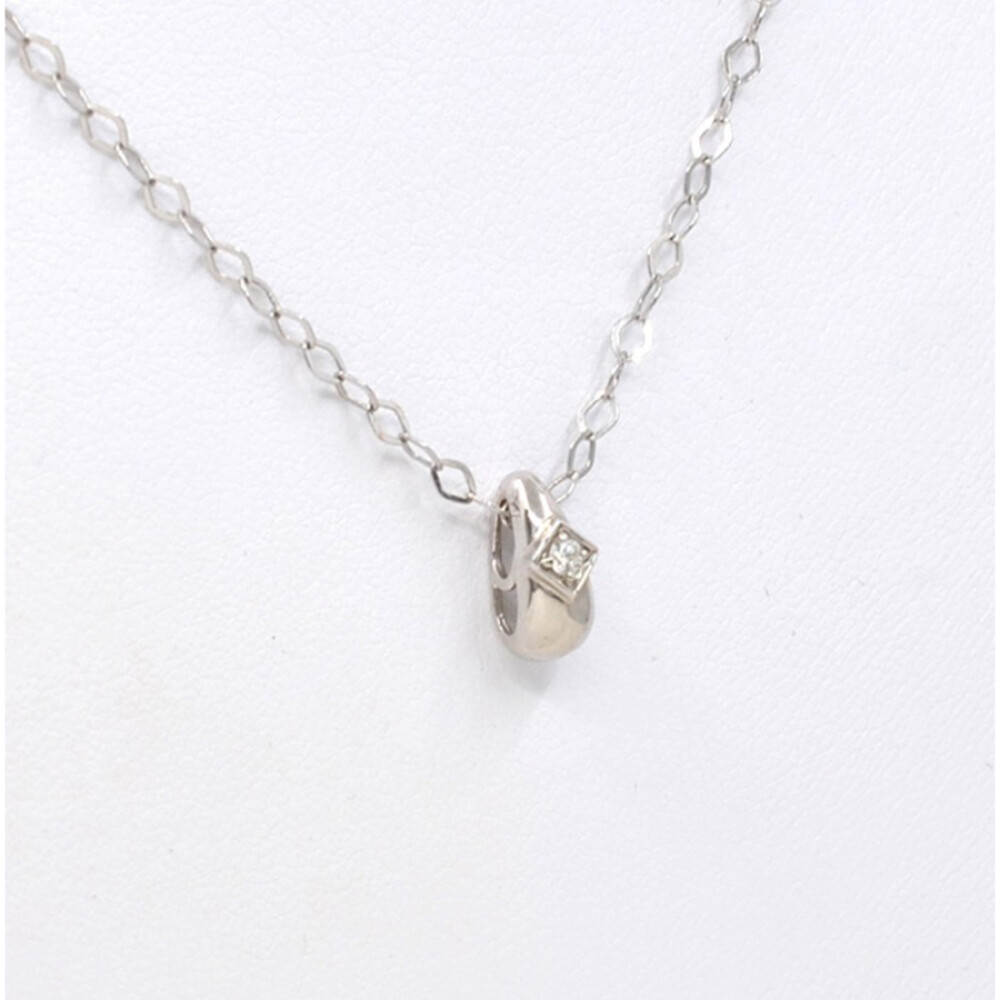 Cadena Con Dije En Oro 18K Blanco Y Brillante Cadena Con Dije En Oro 18K Blanco Y Brillante