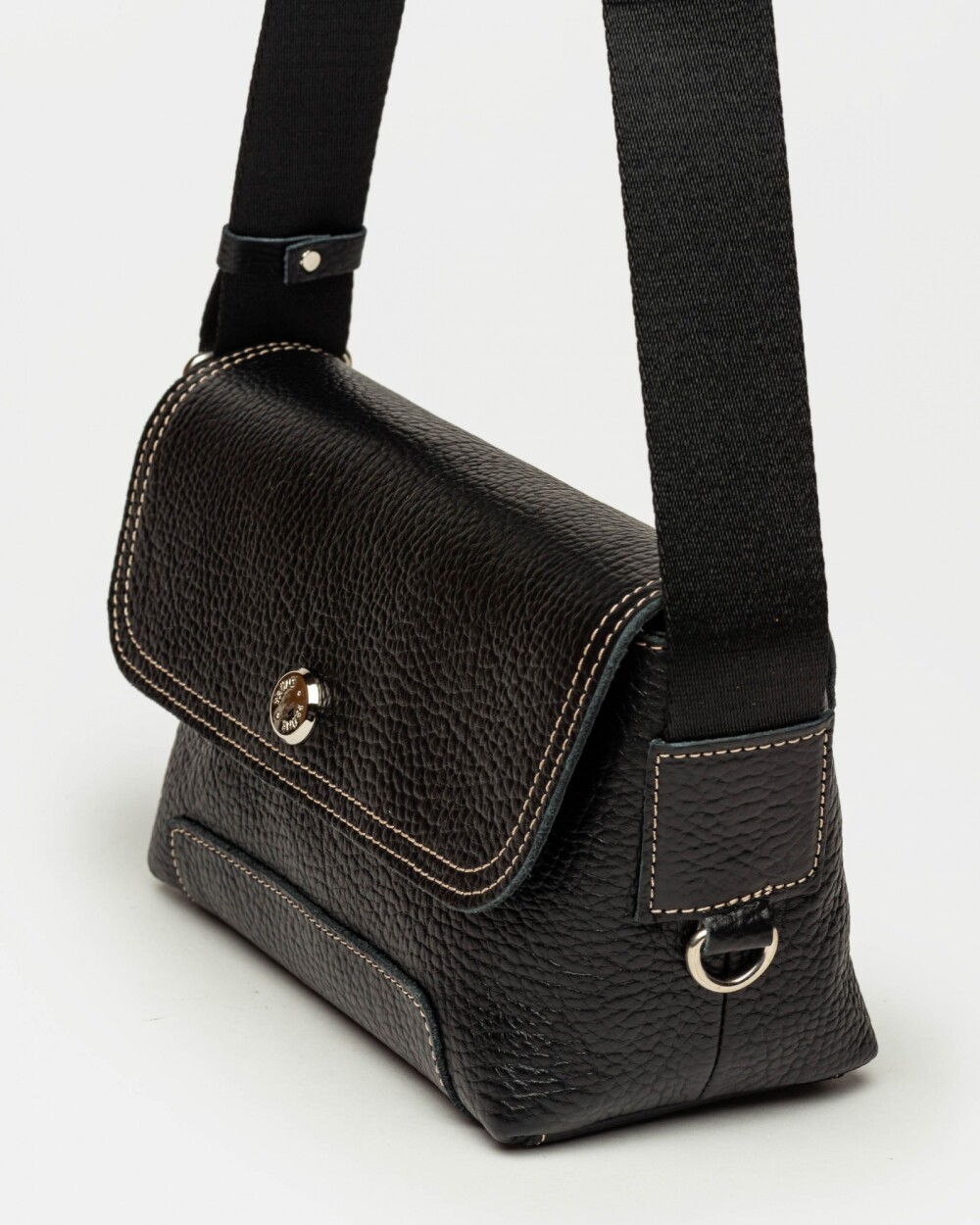 Mini bag Juliette en cuero graneado Negro