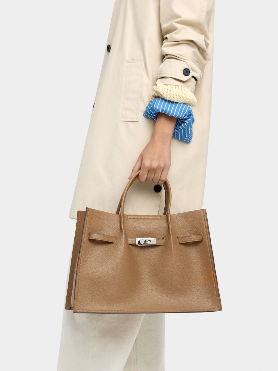 Bolso Tote Con Textura Y Cinturón camel