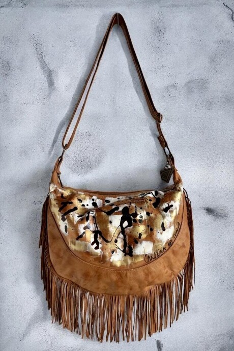 Cartera NIMA Con Flecos Línea Ottenta Cartera NIMA Con Flecos Línea Ottenta