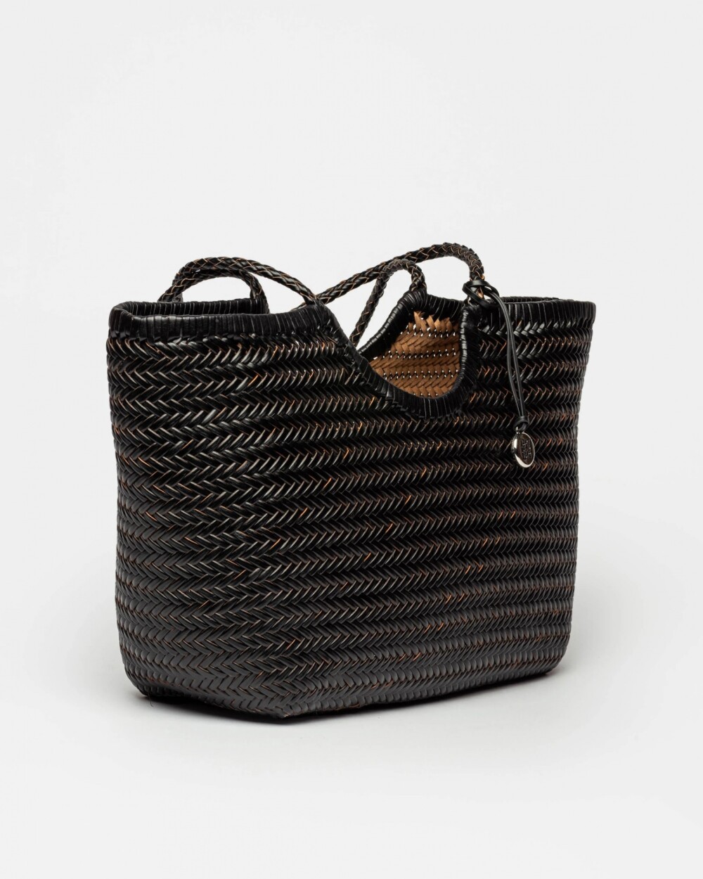 Bolso Ipanema en cuero curtido natural Negro