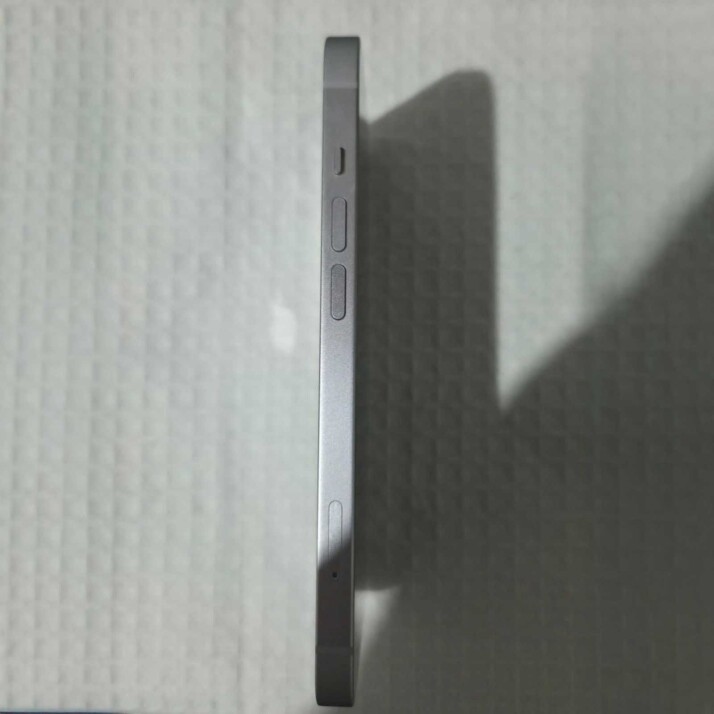 iPhone 14 128GB - White iPhone 14 128GB - White