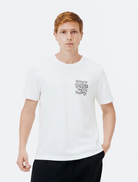 CAMISETA CON ESTAMPADO BLANCO