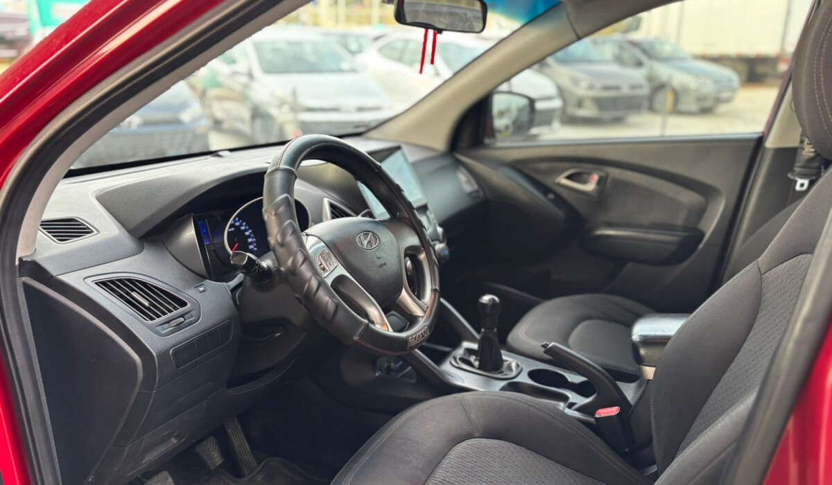 Hyundai Tucson 2,0 MT - 2010 Hyundai Tucson 2,0 MT - 2010