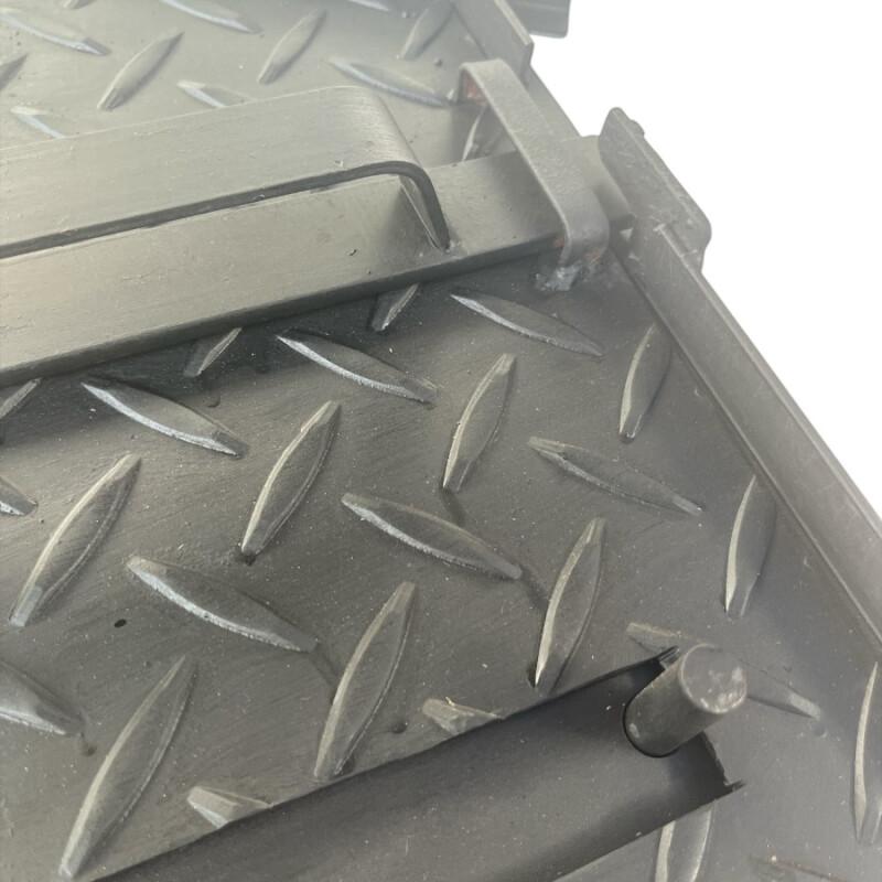 Puerta de Horno Hierro Labrado 45x30 Puerta de Horno Hierro Labrado 45x30