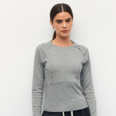 REMERA OSTER Gris Melange
