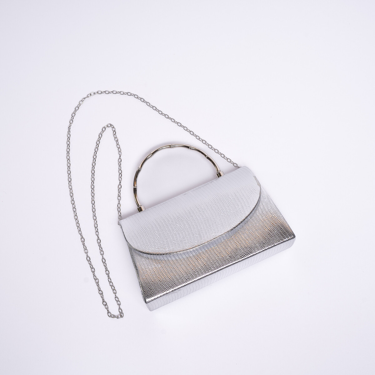 SOBRE AMAZONAS PELTRE 