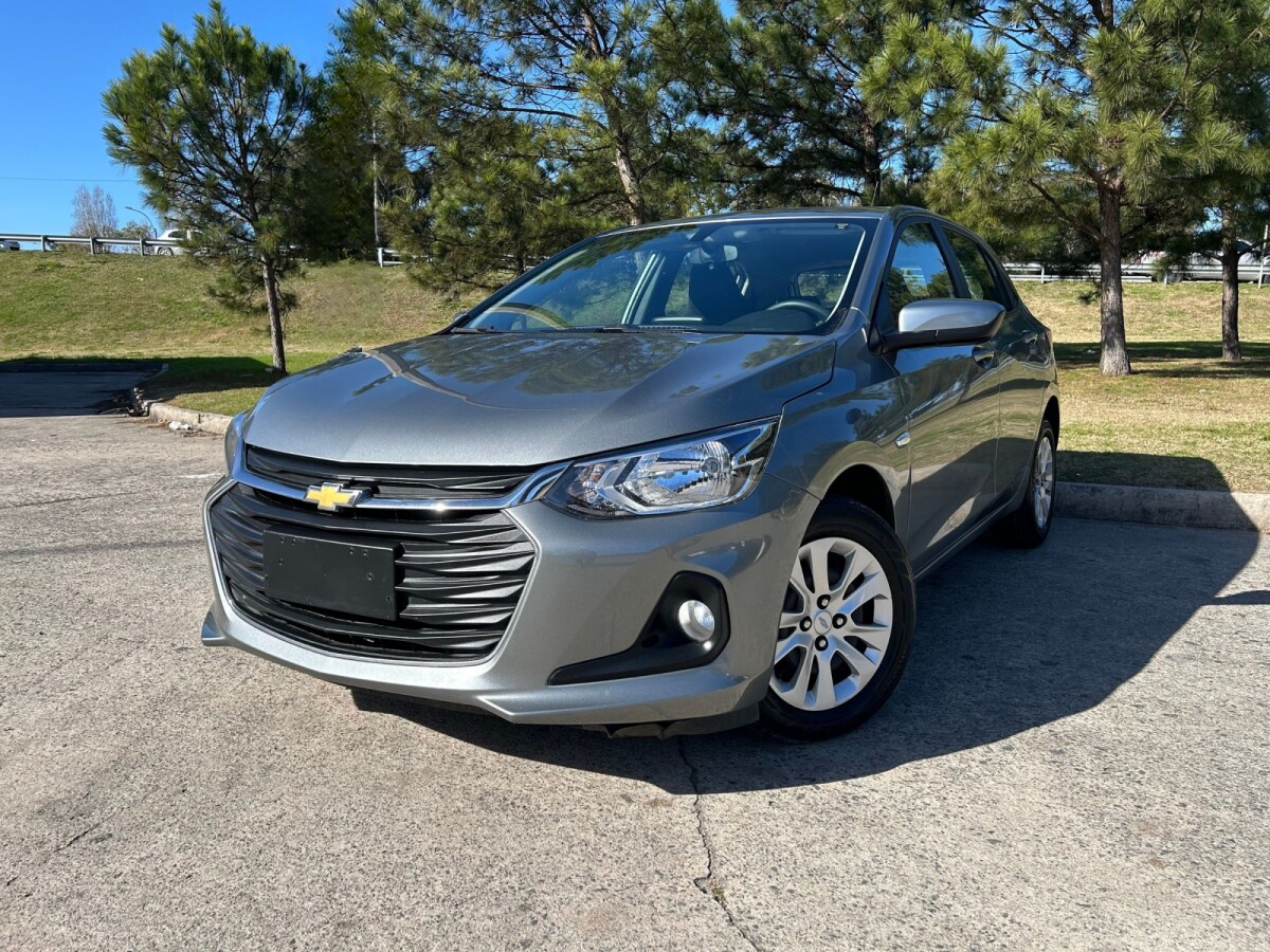 Chevrolet Onix LT 1.0 Extra Full 2024 (Descuenta IVA) Chevrolet Onix LT 1.0 Extra Full 2024 (Descuenta IVA)