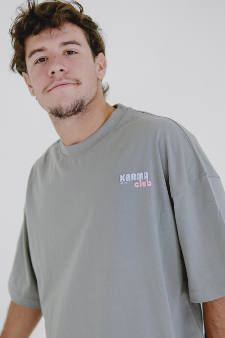 Remera Pulau Karma Gris