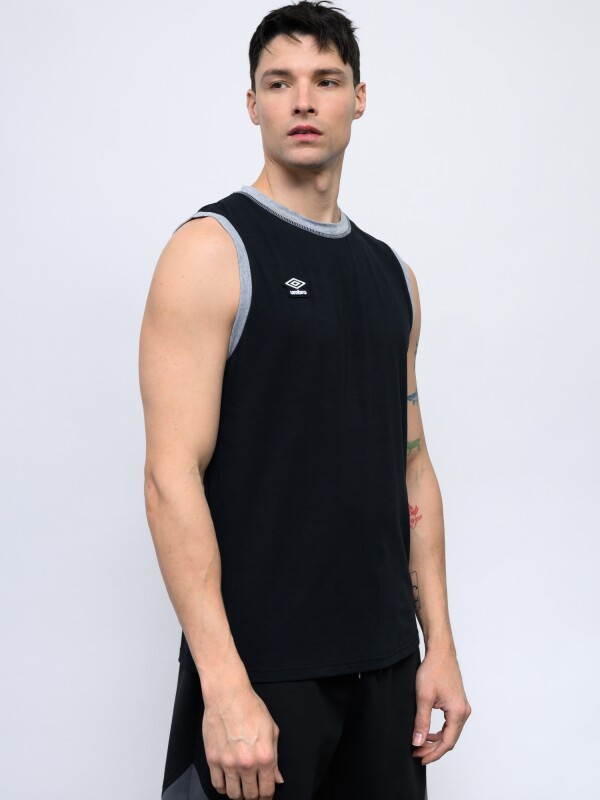 REMERA SIN MANGAS RUB Umbro Hombre 029