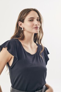 Remera Negro