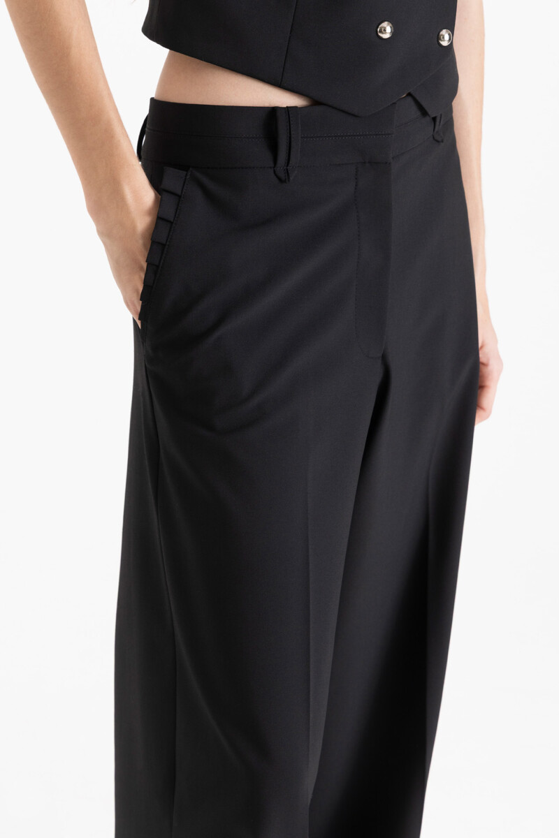 PANTALON CAPRI Negro