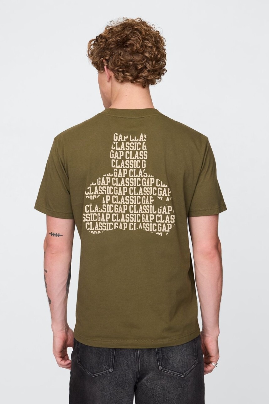 Remera Con Bolsillo Oso Brannan Hombre Dark Olive