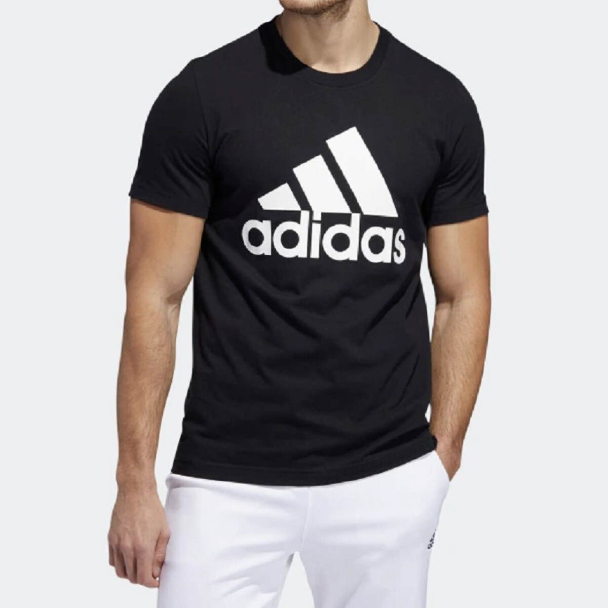 Remera de Hombre Adidas Badge Of Sport Tee - Negro - Blanco 