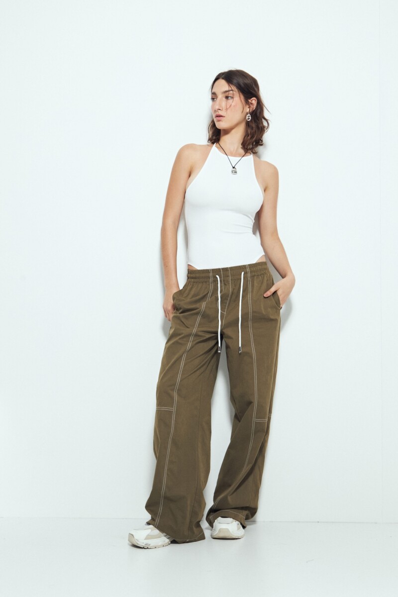 PANTALÓN EMY Verde Militar