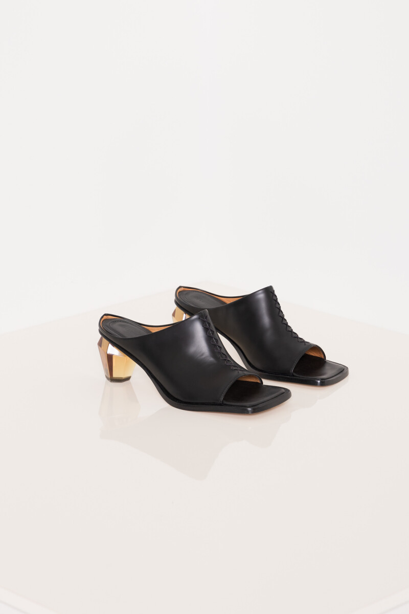 SANDALIA CLARA Negro
