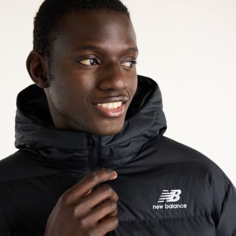 Campera New Balance de Hombre - Boston - MJ62G17OBK BLACK