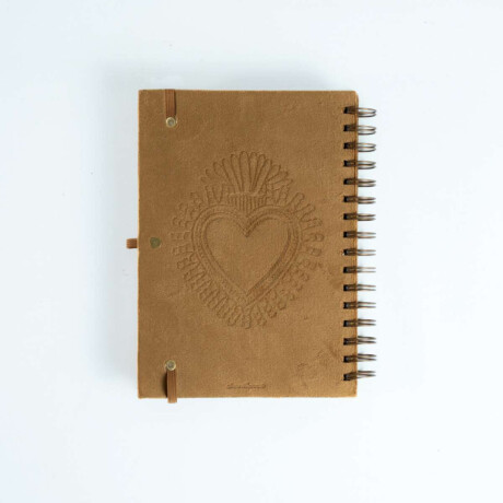 Agenda 2026 con stickers Corazón Sc