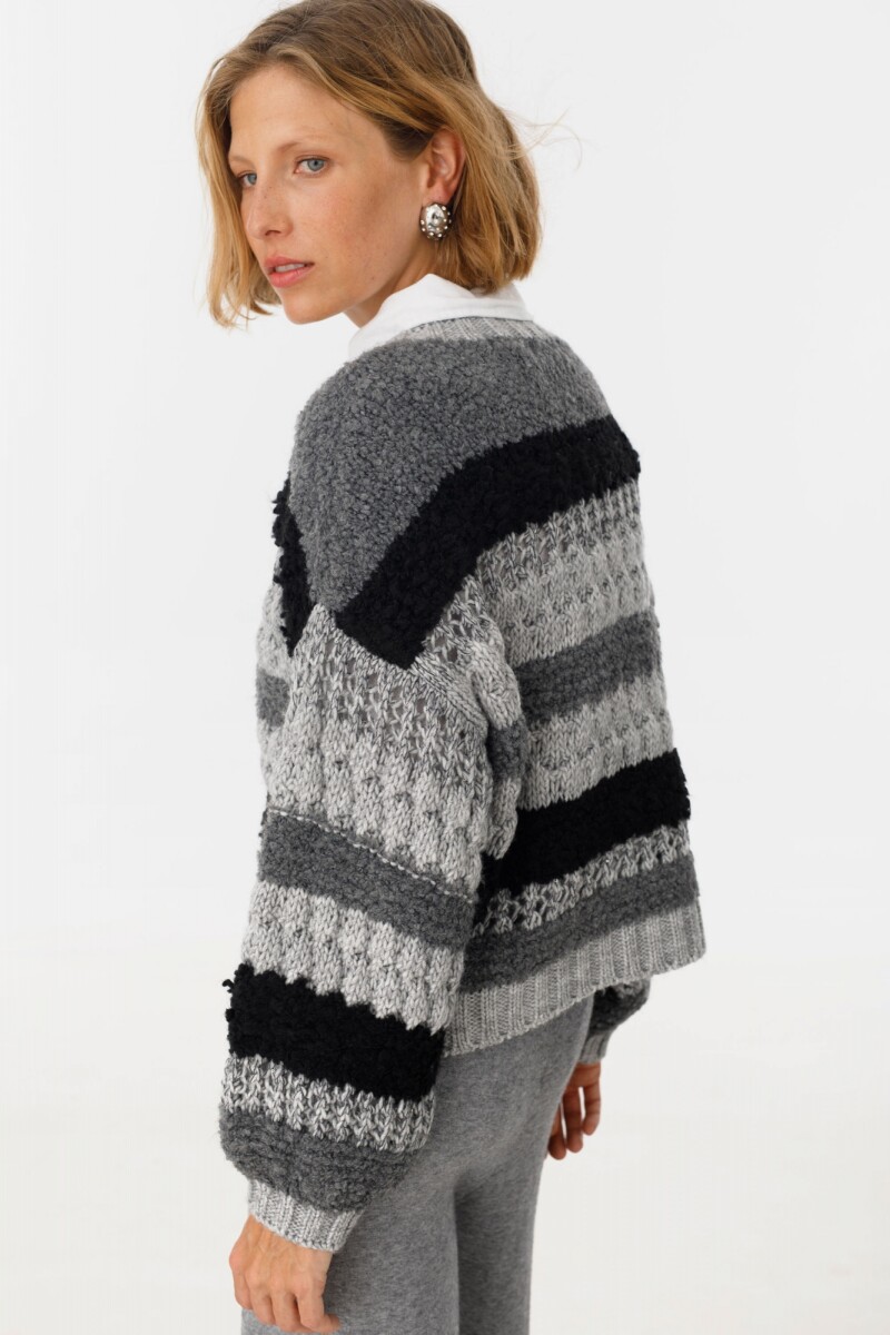 Sweater Hungria Gris/Negro