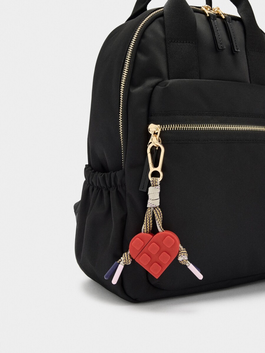 Mochila De Nylon Con Colgante De Corazón negro