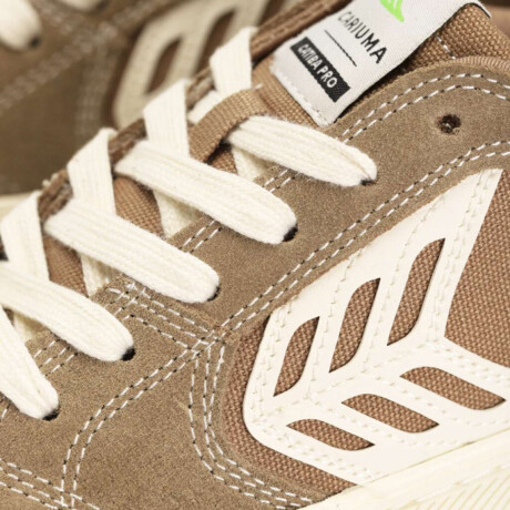 Championes Cariuma Catiba Pro Marrón