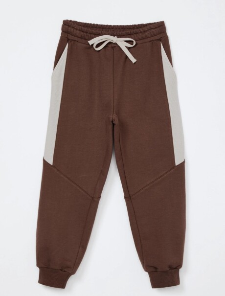 PANTALÓN BABUCHA INFANTIL CON BOLSILLOS MARRÓN