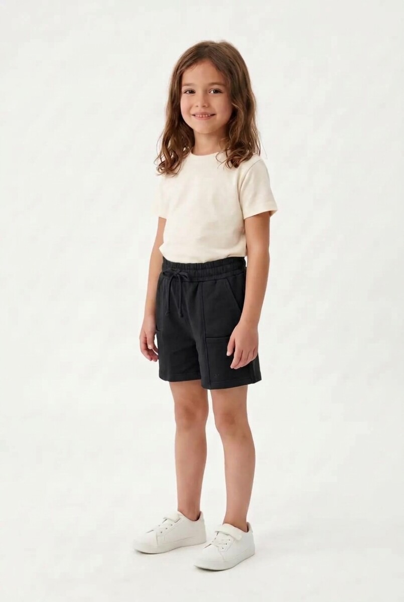 Short en terry con bolsillos - Negro 