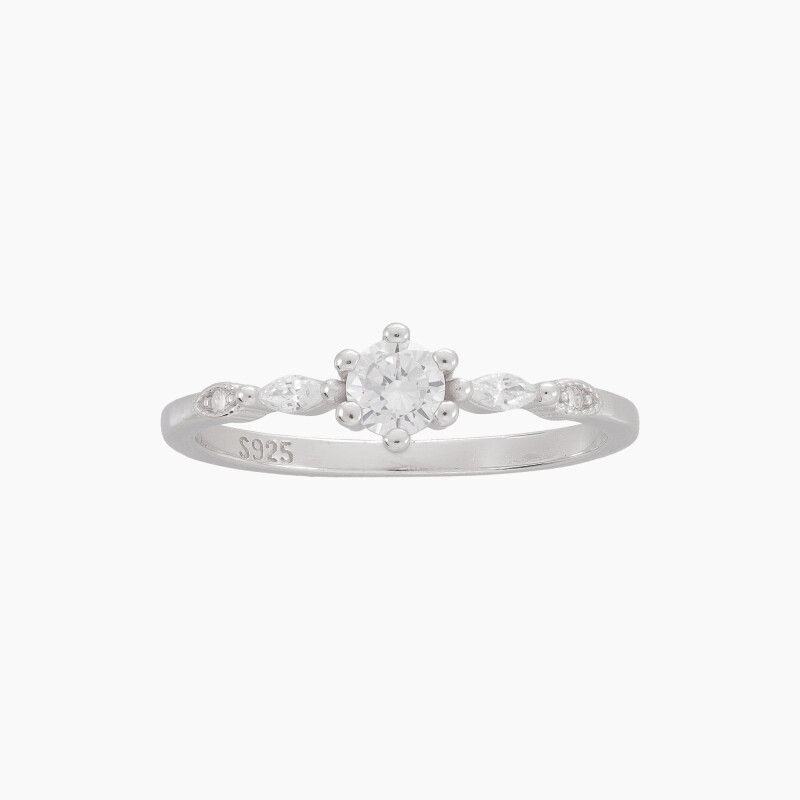 Anillo en plata 925 con circonias Anillo En Plata 925 Con Circonias