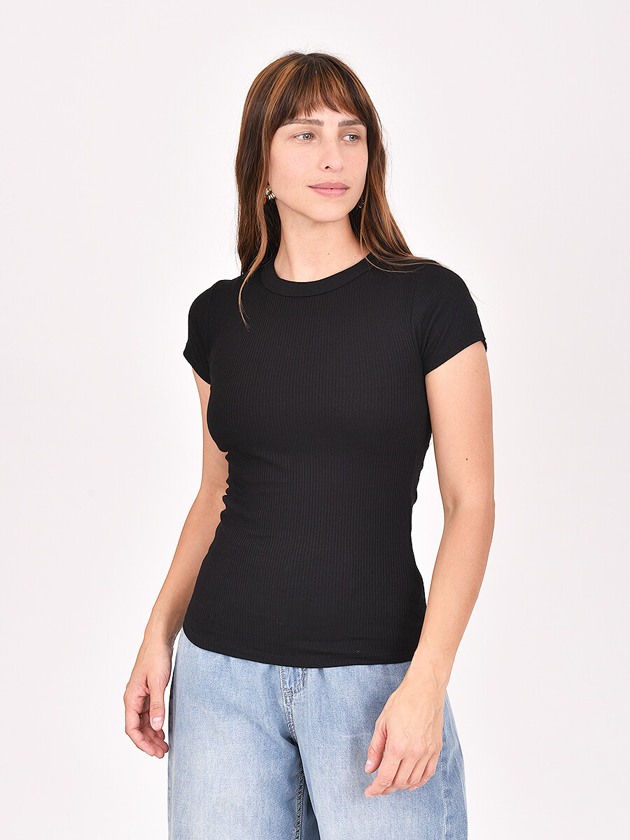 REMERA KELIRA - NEGRO 