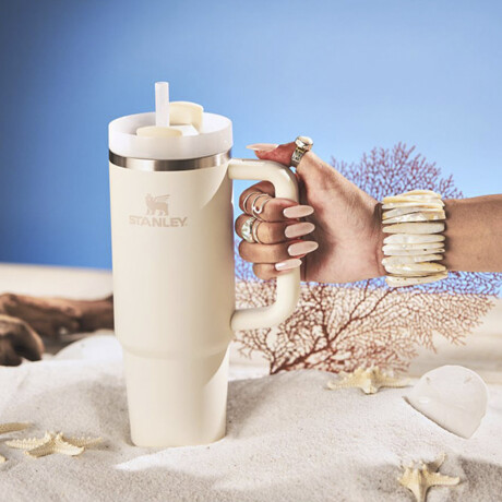 Vaso Térmico en Acero inox. Stanley Quencher 887ml ROSE QUARTZ