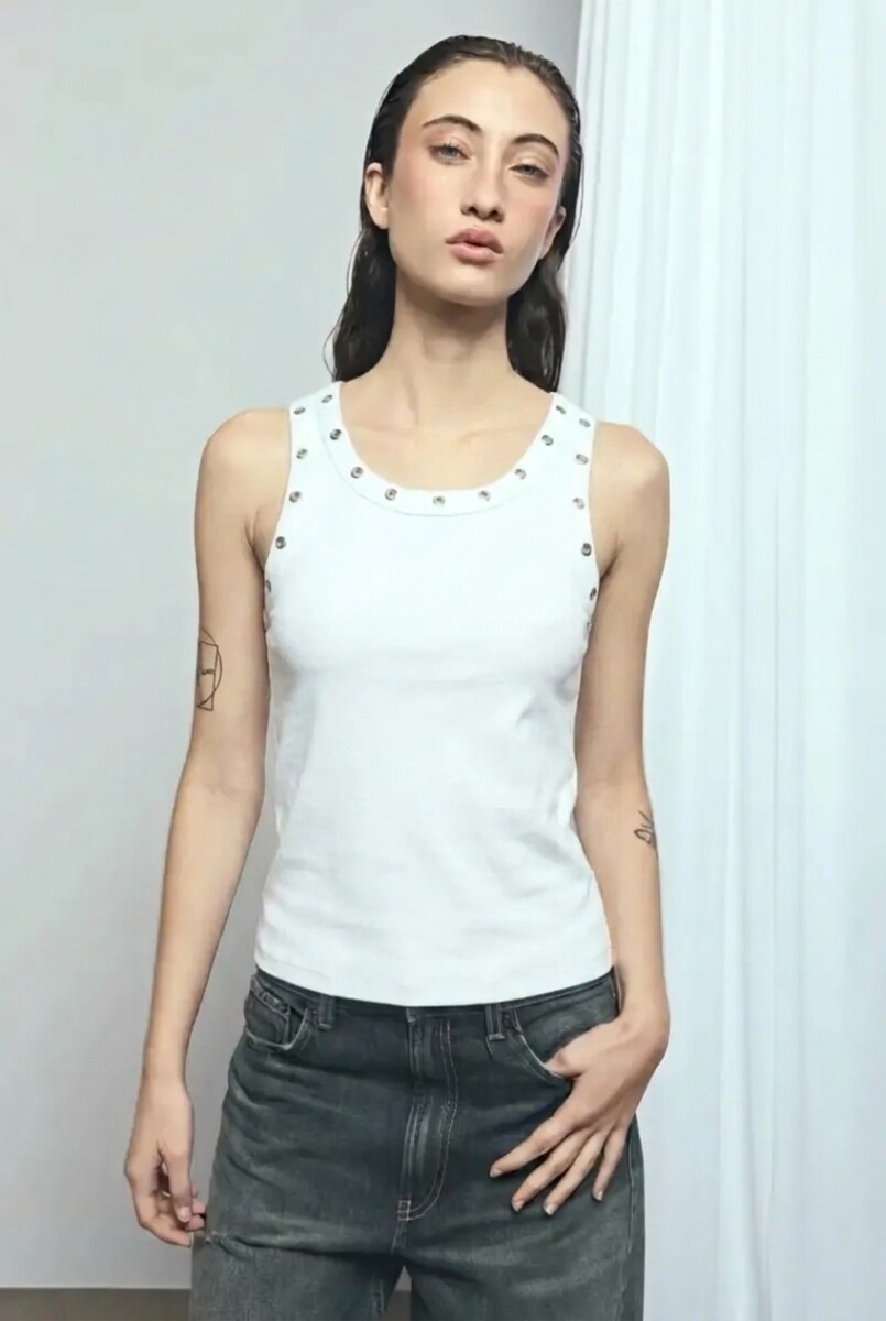 Musculosa con ojalillos PREVENTA - blanco 