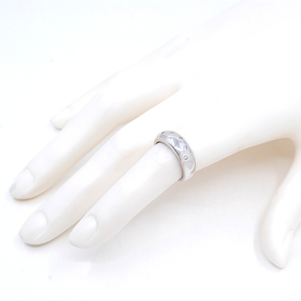 Anillo En Oro 18K Blanco Y Brillantes Anillo En Oro 18K Blanco Y Brillantes