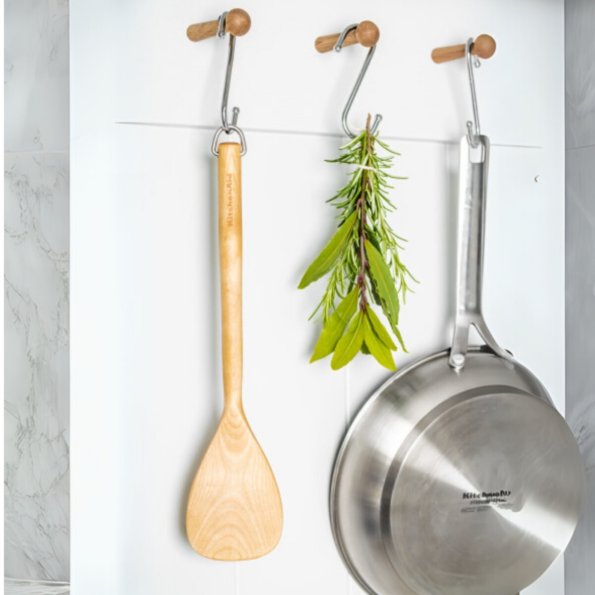 Espátula con Gancho Bambú 32 cm KitchenAid 