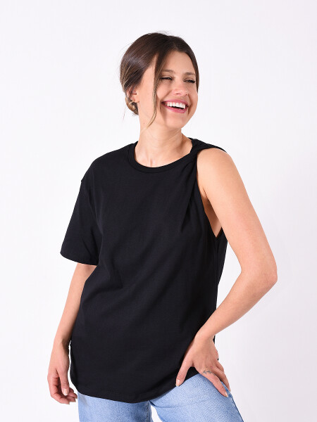 REMERA IRREGULAR NEGRO