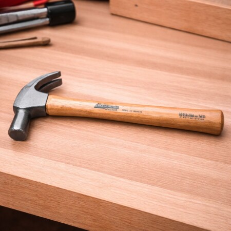 MARTILLO DE UÑA TRAMONTINA 18MM MARTILLO DE UÑA TRAMONTINA 18MM