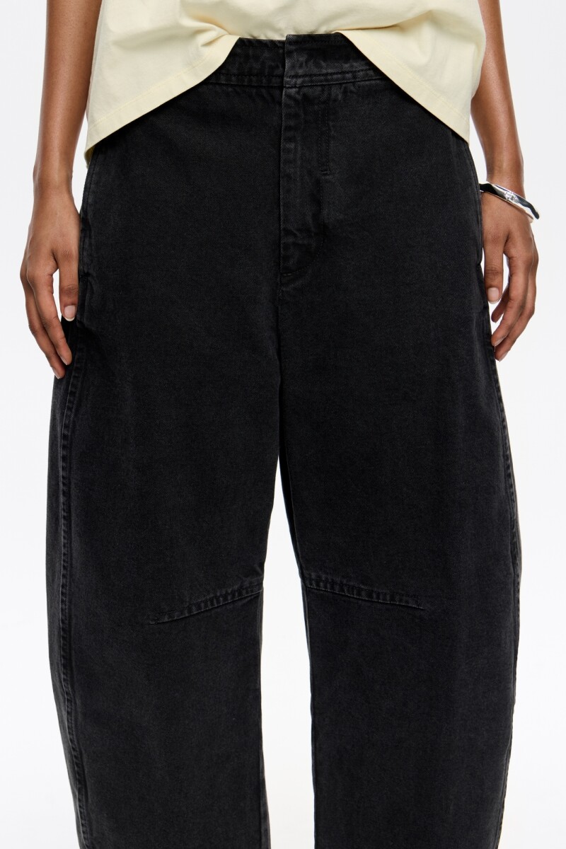 PANTALÓN Negro