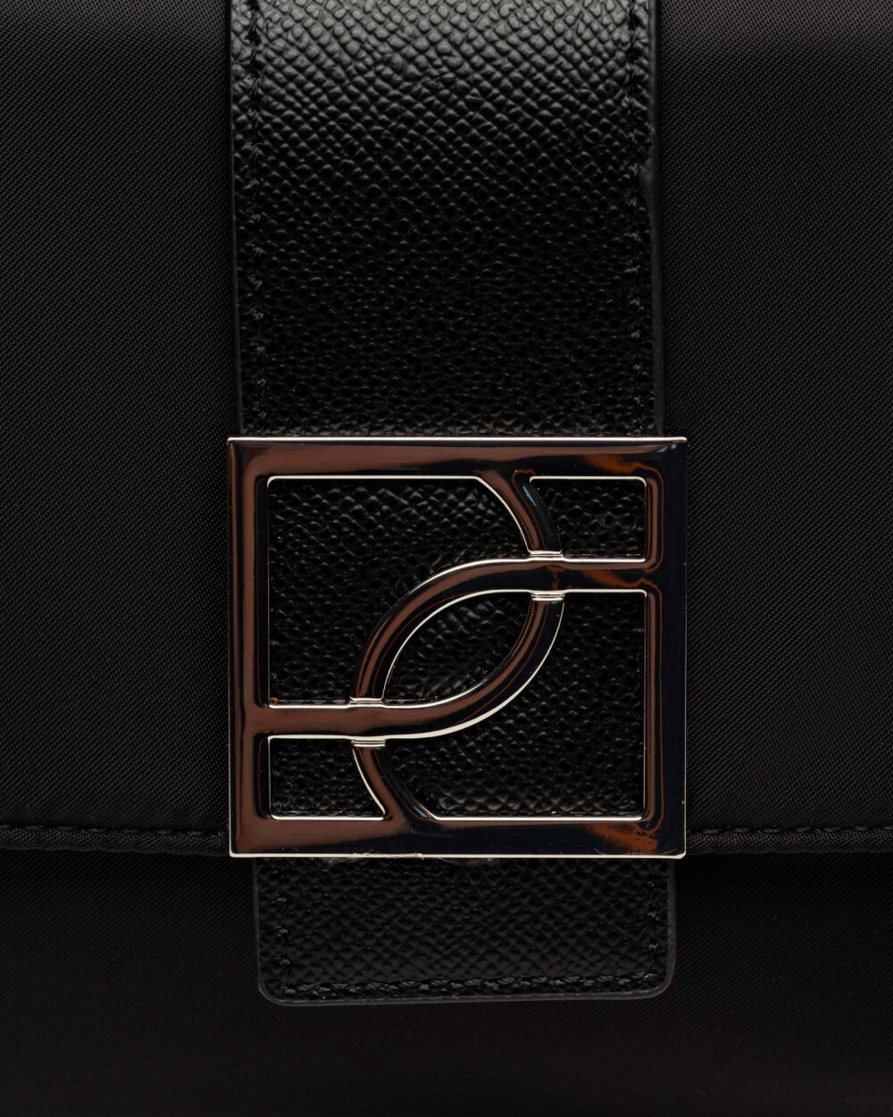 Cartera al hombro Signature en nylon Negro