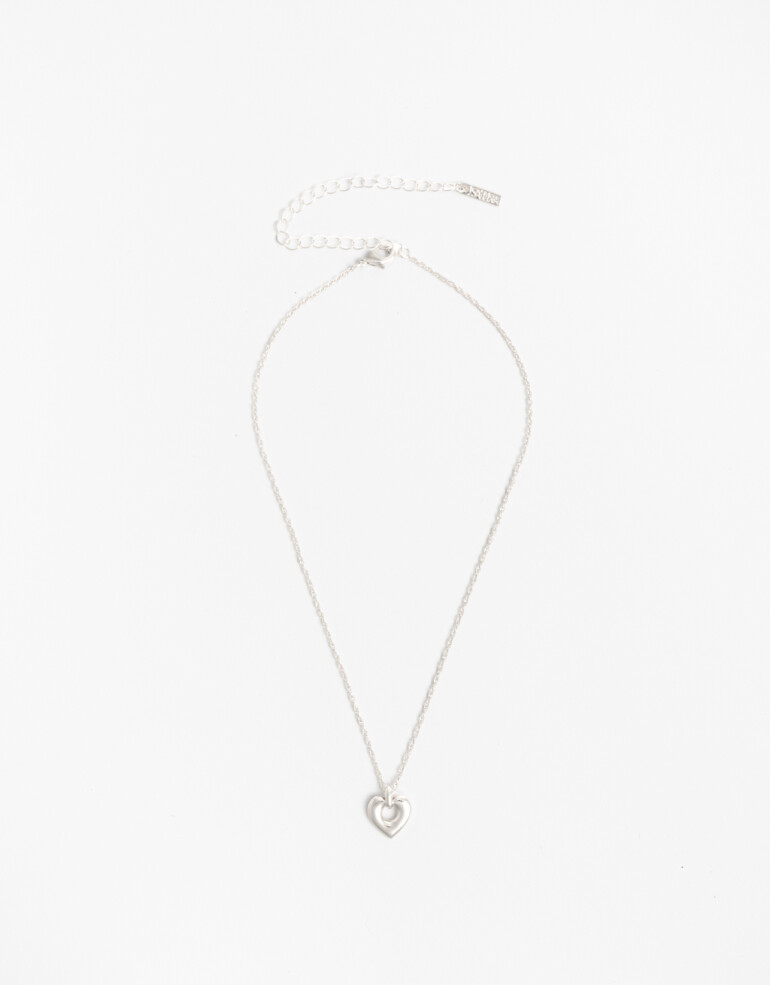 Cadena Corta con Dije Con Dijes Collar Corto Layer Corazón - Plateado