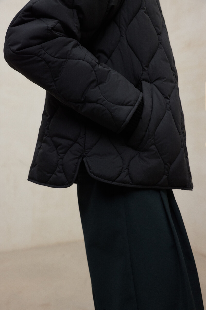 CAMPERA MUSA ONION Negro